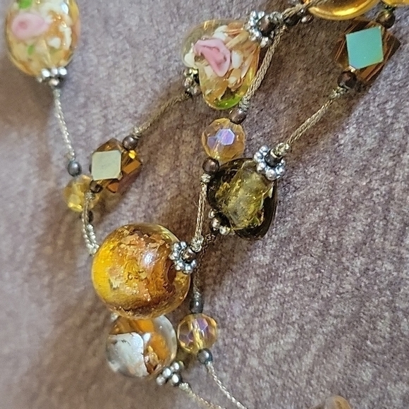 PREMIER DESIGNS Amber Foil Lampwork Glass Bead Chain Station Necklace - Picture 6 of 10